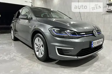 Volkswagen e-Golf  2019 - пробіг 73 тис. км
