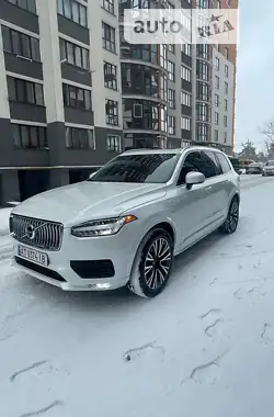 Volvo XC90 2020 - пробіг 32 тис. км