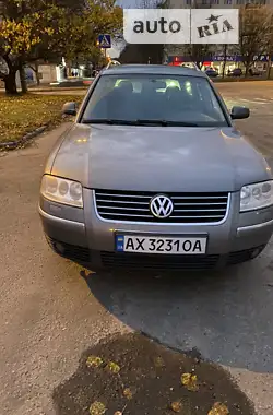 Volkswagen Passat 2003 - пробіг 315 тис. км