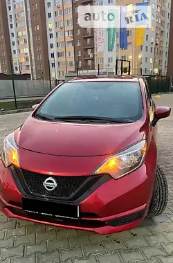 Nissan Versa Note 2017 - пробег 50 тыс. км