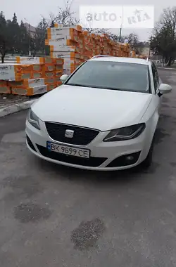 SEAT Exeo ST 2013 - пробіг 211 тис. км