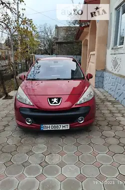 Peugeot 207 2008 - пробіг 155 тис. км