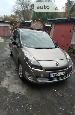 Renault Megane Scenic 2011 - пробіг 230 тис. км