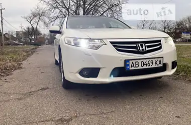 Honda Accord 2011 - пробіг 339 тис. км