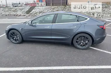 Tesla Model 3  2020 - пробіг 58 тис. км