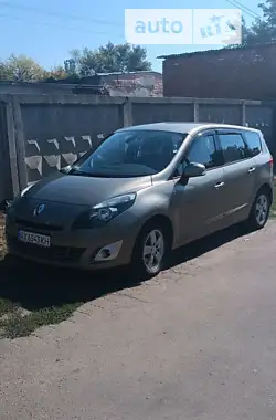 Renault Scenic 2009 - пробіг 165 тис. км