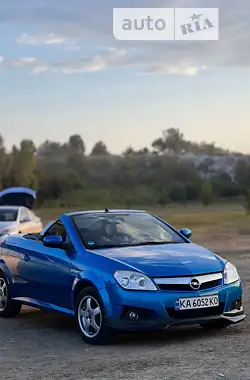 Opel Tigra 2005 - пробег 120 тыс. км