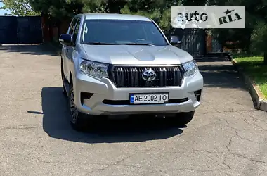 Toyota Land Cruiser Prado 2020 - пробег 59 тыс. км