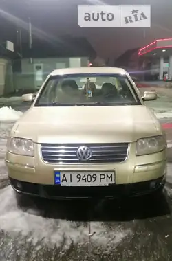 Volkswagen Passat 2002 - пробіг 395 тис. км