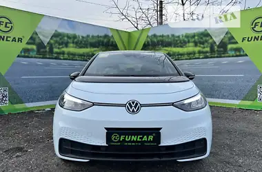 Volkswagen ID.3 2023 - пробег 1 тыс. км