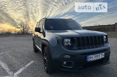 Jeep Renegade 2017 - пробег 90 тыс. км