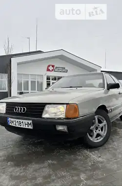 Audi 100  1987 - пробіг 156 тис. км