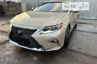 Lexus ES 2013 - пробіг 189 тис. км