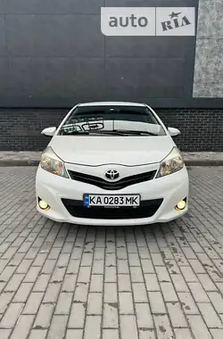 Toyota Vitz  2012 - пробіг 113 тис. км