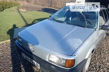 Volkswagen Passat 1989 - пробіг 383 тис. км