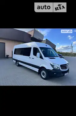 Mercedes-Benz Sprinter 2015 - пробег 275 тыс. км