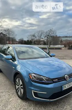 Volkswagen e-Golf 2015 - пробіг 141 тис. км
