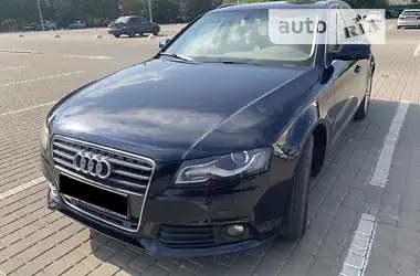 Audi A4  2010 - пробіг 130 тис. км