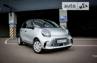 Smart EQ Forfour 2020 - пробег 40 тыс. км