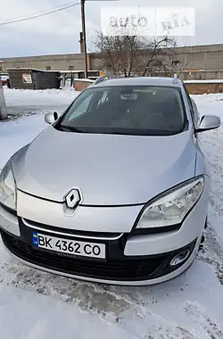 Renault Megane 2012 - пробег 343 тыс. км