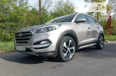 Hyundai Tucson 2018 - пробег 121 тыс. км