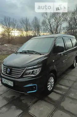 Dongfeng M5EV 2019 - пробег 25 тыс. км