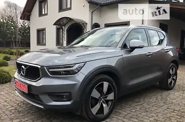 Volvo XC40 2019 - пробіг 220 тис. км