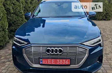 Audi e-tron 2020 - пробіг 30 тис. км