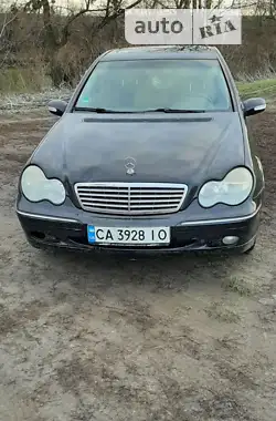 Mercedes-Benz C-Class 2003 - пробіг 340 тис. км