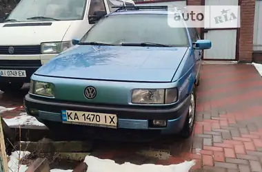 Volkswagen Passat 1993 - пробег 614 тыс. км