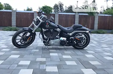 Harley-Davidson Breakout 2016 - пробег 6 тыс. км