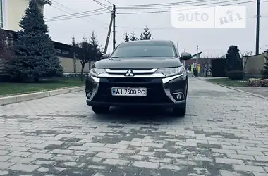 Mitsubishi Outlander 2015 - пробіг 150 тис. км