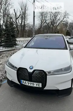 BMW iX 2021 - пробіг 29 тис. км