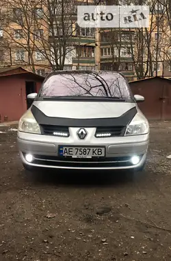 Renault Espace 2006 - пробег 198 тыс. км