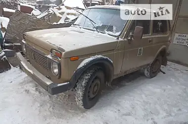 ВАЗ / Lada 2121 Нива 1983 - пробіг 100 тис. км