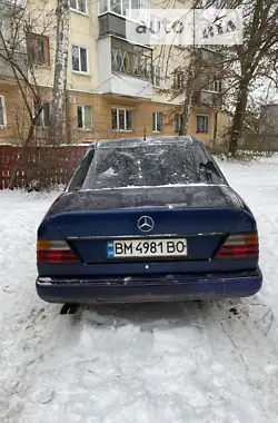 Mercedes-Benz E-Class 1987 - пробіг 300 тис. км