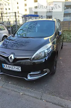 Renault Megane Scenic 2014 - пробег 240 тыс. км