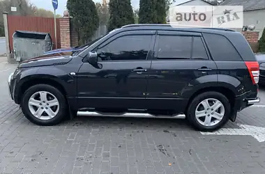 Suzuki Grand Vitara 2006 - пробег 130 тыс. км