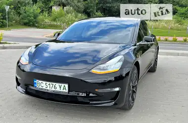 Tesla Model 3 2018 - пробіг 96 тис. км