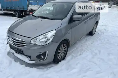 Mitsubishi Attrage 2015 - пробіг 46 тис. км