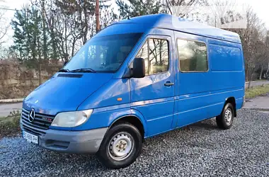 Mercedes-Benz Sprinter 2001 - пробег 410 тыс. км