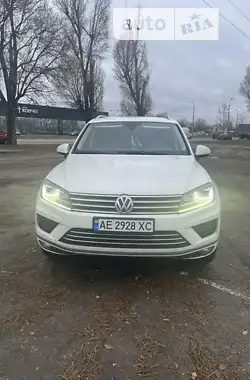 Volkswagen Touareg 2017 - пробіг 221 тис. км
