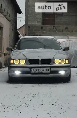 BMW 7 Series 1998 - пробіг 340 тис. км