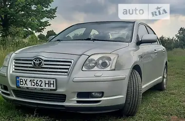 Toyota Avensis 2005 - пробіг 303 тис. км