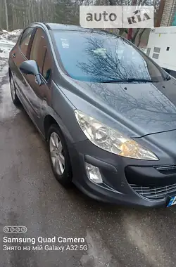 Peugeot 308 2009 - пробіг 242 тис. км