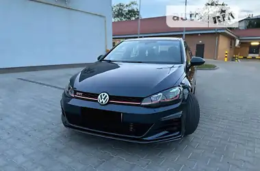 Volkswagen Golf GTI 2020 - пробіг 55 тис. км