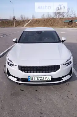 Polestar 2 4x4 78 kVt 2022 - пробег 8 тыс. км