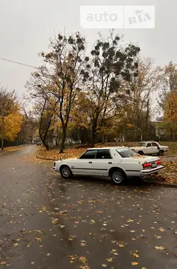 Toyota Crown 1980 - пробег 100 тыс. км