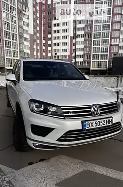 Volkswagen Touareg 2015 - пробег 189 тыс. км