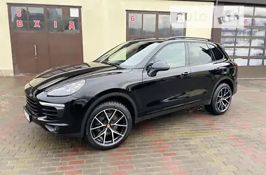 Porsche Cayenne 2017 - пробег 88 тыс. км